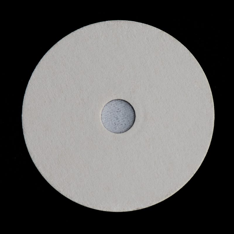 High-barrier vented liner, board side